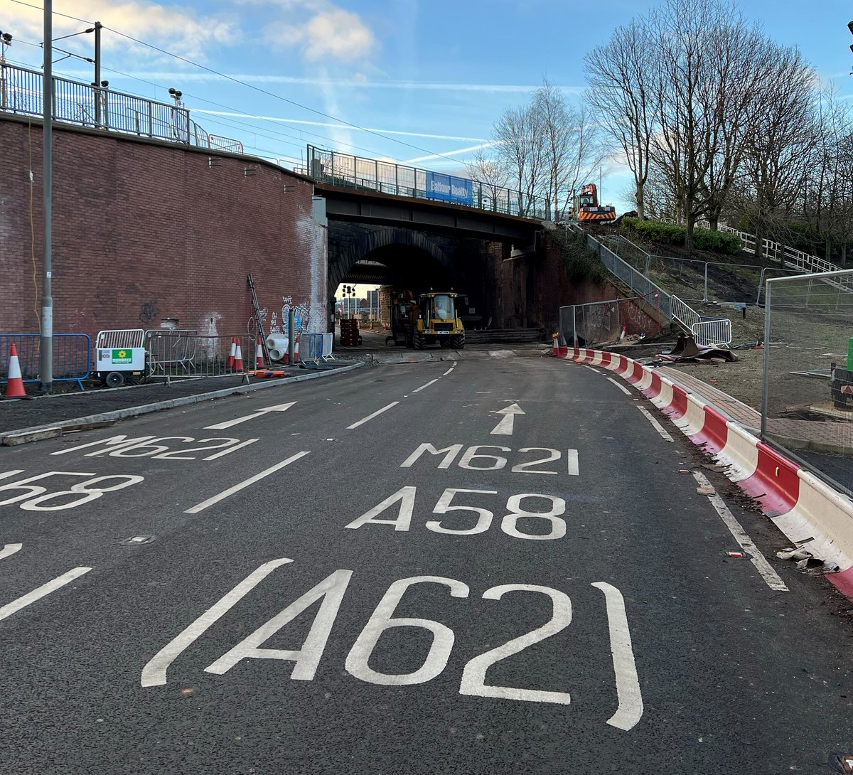 The removal and replacement of the Gelderd Road footbridge at the Armley Gyratory has now been completed, with the road reopening ahead of schedule in the early hours of this morning.