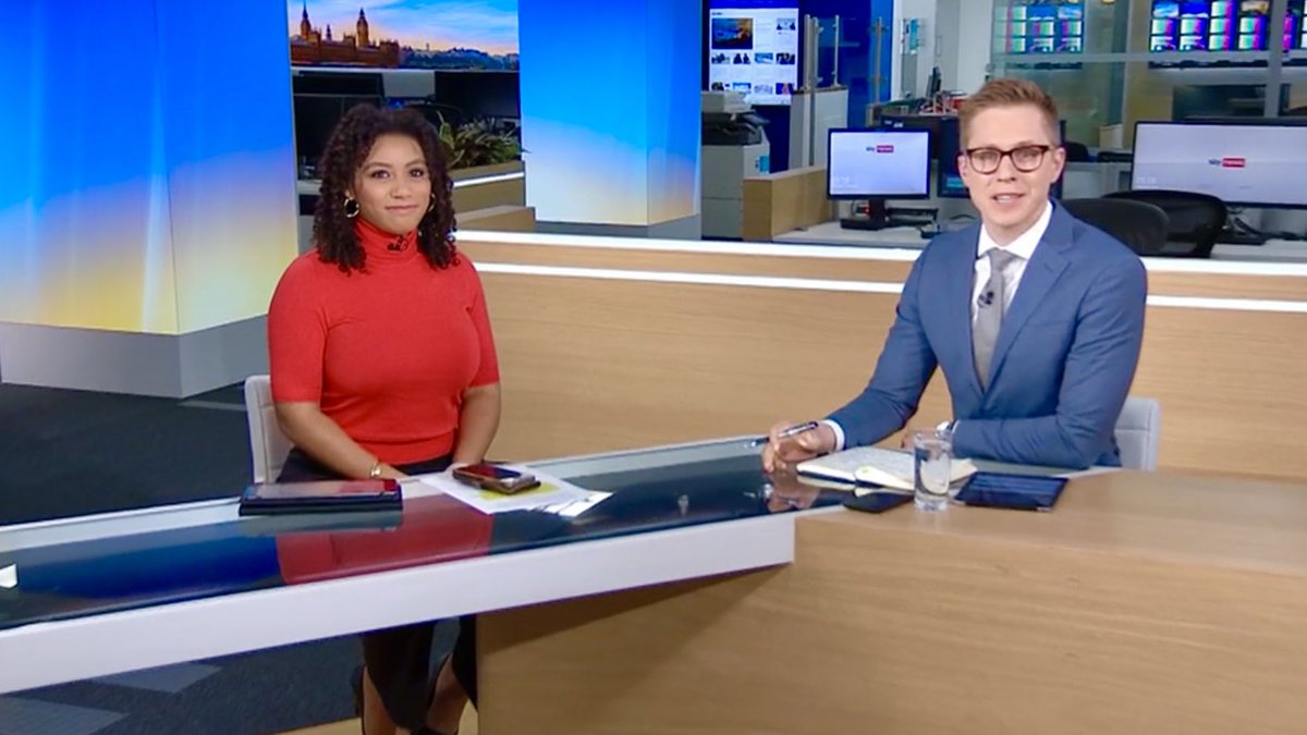 … we just launched our new look breakfast programme @SkyNews with ⁦@GarethBarlow⁩ & ⁦⁦@MhariAurora⁩ on air from 6am #skynews 📺🌅