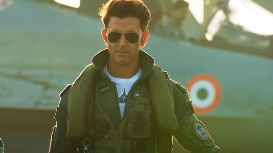 SoCIAlizers2002's tweet photo. Very excited for #FighterTrailer . I have very high hopes from this movie. Bas topgun ki copy na ho!
#hrithikroshan #DeepikaPadukone #FighterTrailer #FighterOn25thJan #FighterMovie #FighterInCinemas25thJan #FighterTeaser #vivekoberoi #fighter #MerryChrismas #yrf #tseries https://t.co/iR6DGk7Ete