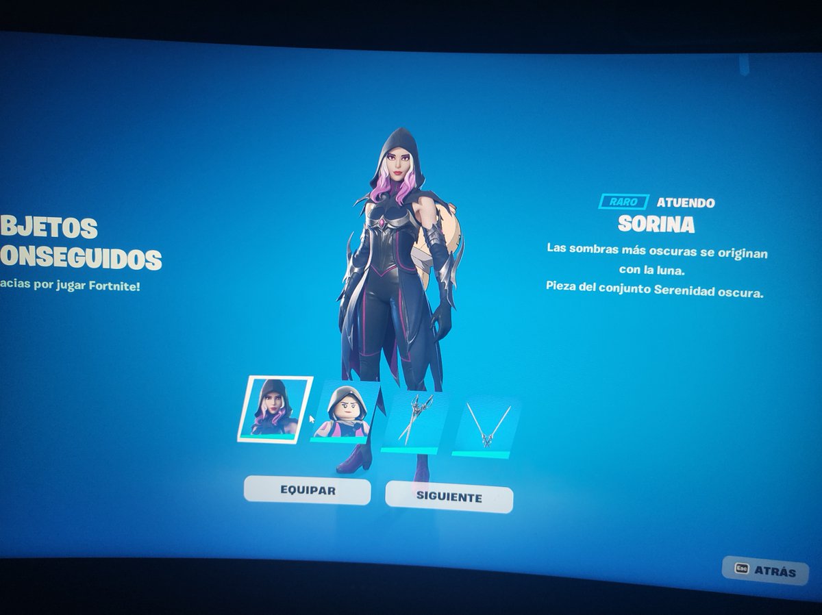 Herrmix's tweet photo. @WintryKestrelYT  No tengo a Raven, pero esta me la recuerda mucho, asi que para mi. 😅 https://t.co/MbltRc3YFM