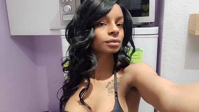 Goodmorning useless worms and gorgeous cuties, I want my coffee and my breakfast sent for mutts.  femdomnl<a href="/tag/realloyalfans"class="tags"><span>#realloyalfans</span></a>