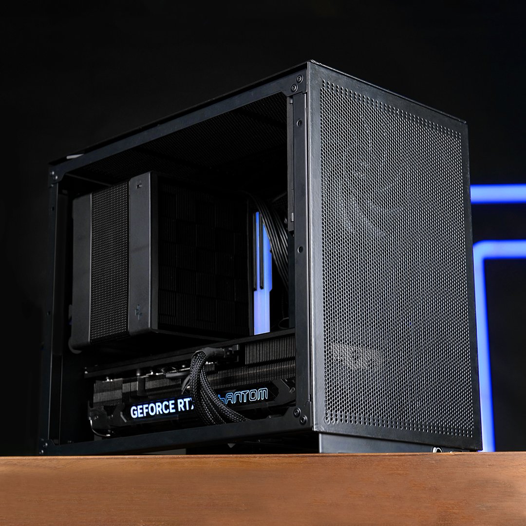 Texture. 

Build&amp;Pic: <a href="/STSYoutube/">STS</a> 

#pc #pcbuild #pcsetup #custompc #gaming #gamingpc #RAM #DRAM #DDR5 #Bragi