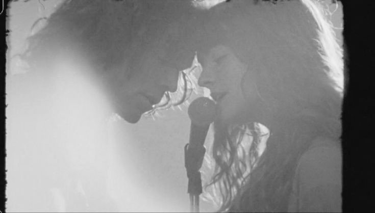 𖤐⭒๋࣭ ⭑ 𝐁𝐑𝐄𝐀𝐊 𝐓𝐇𝐄 𝐂𝐇𝐀𝐈𝐍 .ᐟ — moved. (@rhiasarchives) on Twitter photo 