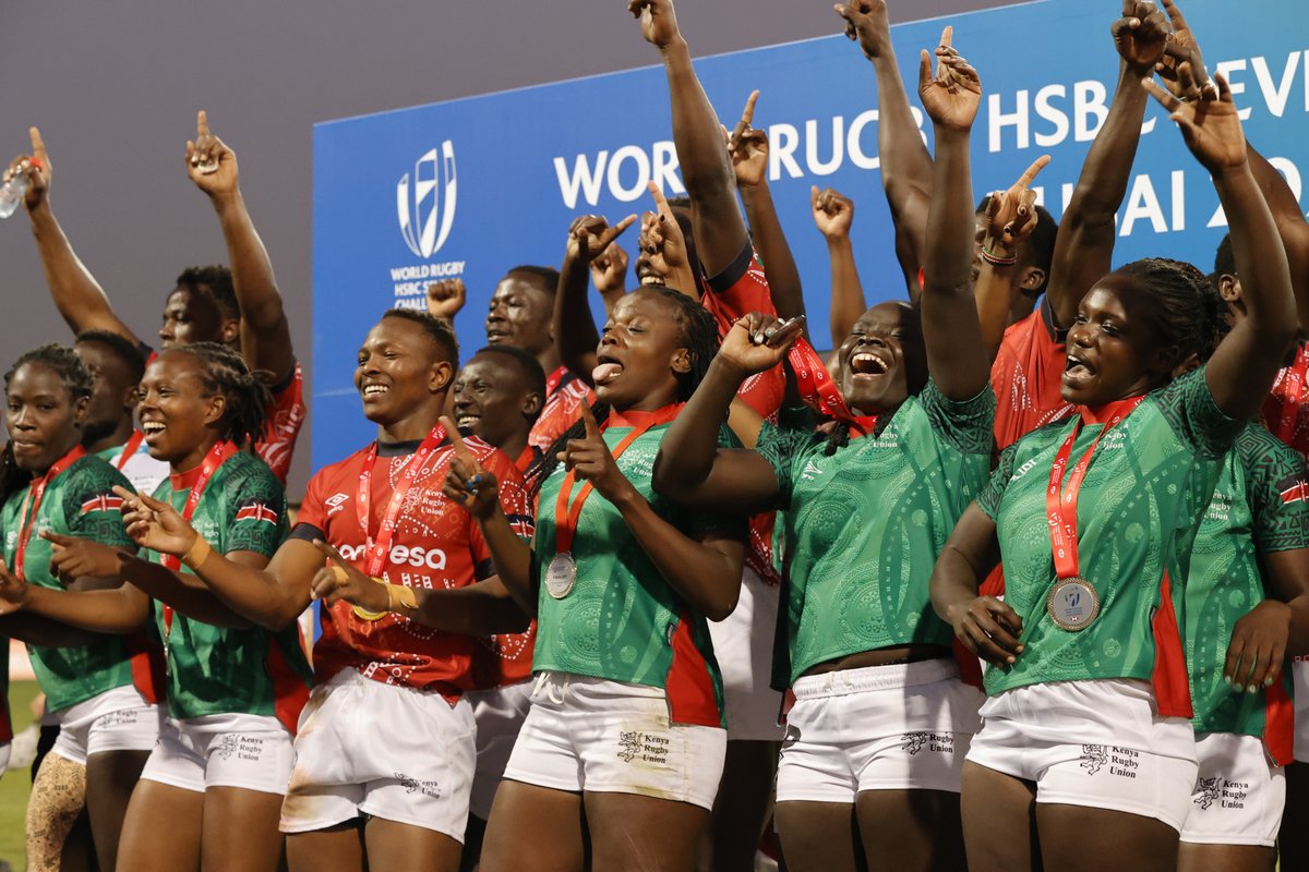 MinistryOfRugby's tweet photo. This one goes to all the KENYA FANS all over the world. 
Thank you very much for #KeepingItFANATIC. 
See you in Uruguay... Let them say, "The Kenyans WERE HERE!"
#Player13
#Shujaa 
#Lionesses
#WeSaluteYou https://t.co/CUAbXUb28s