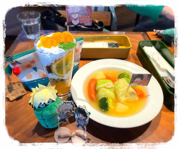 タワレコカフェ行ってきた〜🎉💕💕チンチロみたいなの面白かった😂 