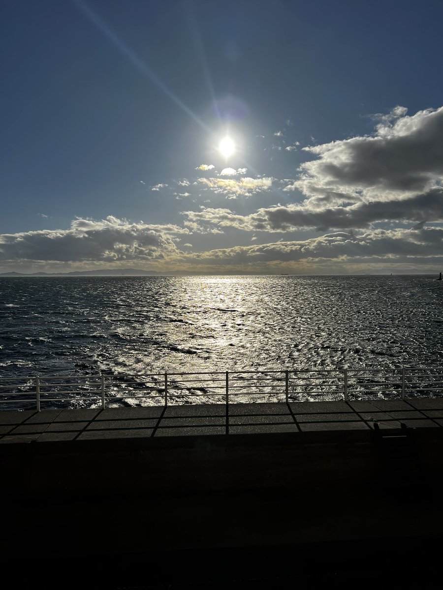 日間賀島到着〜〜✊
コレからサウナ行ってくる