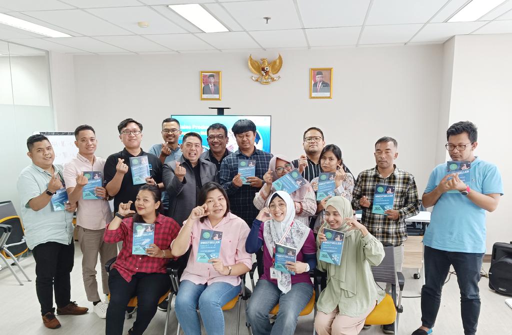 Day 2 of Sales Productive Negotiation Skill Training for Sales and Marketing Team. 
Thanks and Congrats to all Learner and Leaders, see you in upcoming sustainable development program. 
#training #coaching #consulting #negotiationskill #productivenegotiation #bookslover #author