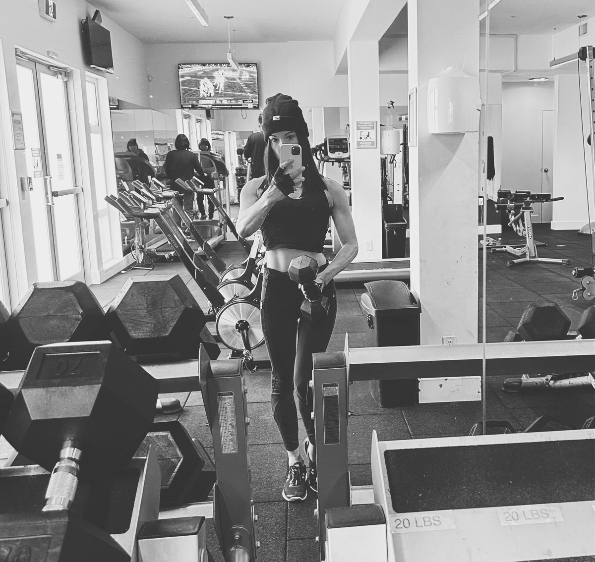 NikkiⒷ tweet media