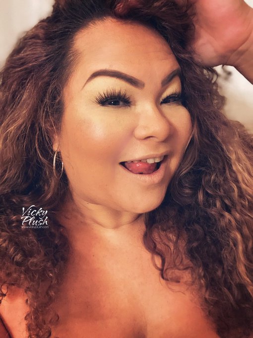 I will be on Streamate today in the evening. I am expecting to be after 5 or 6 pm eastern time!  This<a href="/tag/mvsales"class="tags"><span>#mvsales</span></a>