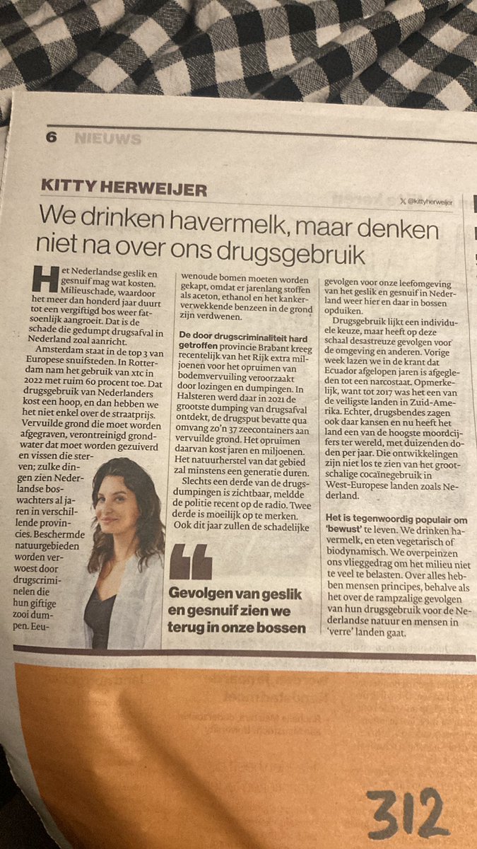 kuykenm's tweet photo. Het is inderdaad beter gewone melk te drinken en geen drugs te gebruiken. https://t.co/3GWnqEEvbv