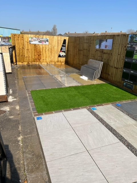 PortlandSkips's tweet photo. 😎We're more than just Skips. Pop down to PORTLAND STONE PRODUCTS every weekday to find the perfect materials to give your project the 'wow' factor!😍

📍14 CUMBERLAND DRIVE
GRANBY INDUSTRIAL ESTATE
WEYMOUTH
DT4 9TB
(01305) 771889 https://t.co/aWCP5LipNJ