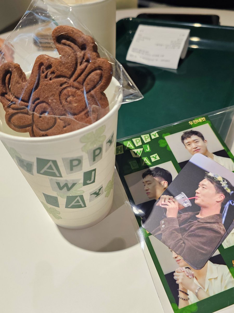 H4NT4's tweet photo. 방문하고갑니당 *^^*
#HAPPY_WOOJIN_DAY
#충무로흑사슴_우진쓰_내마음을_녹용 https://t.co/PrXeVYw7vP