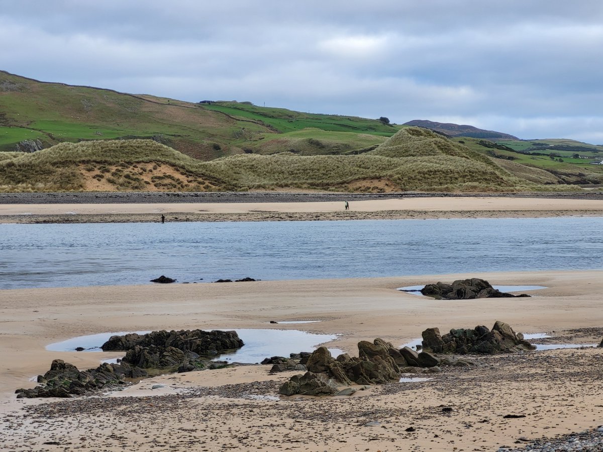 inishview's tweet photo. Down on Doagh Strand in Inishowen, Donegal.
https://t.co/S8uh0lt3eH
#Doagh #Inishowen #Donegal #wildatlanticway #LoveDonegal #visitdonegal #bestofnorthwest #visitireland #discoverireland #Ireland #KeepDiscovering #LoveThisPlace #discoverdonegal #govisitdonegal #naturephotography https://t.co/u38nNStyNy