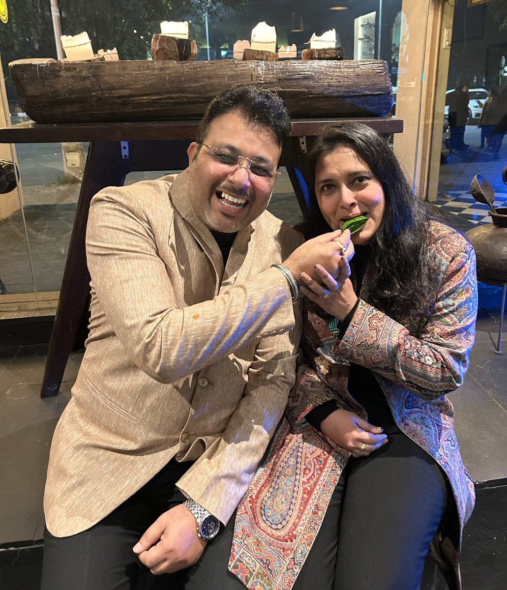 iamarorapuneet's tweet photo. You light up my life and I’m forever grateful for you. Happy 🥳 Birthday to my beautiful life 🥰 partner Dr. @ishivanijindal 🎉. https://t.co/27cvcpDRDN
