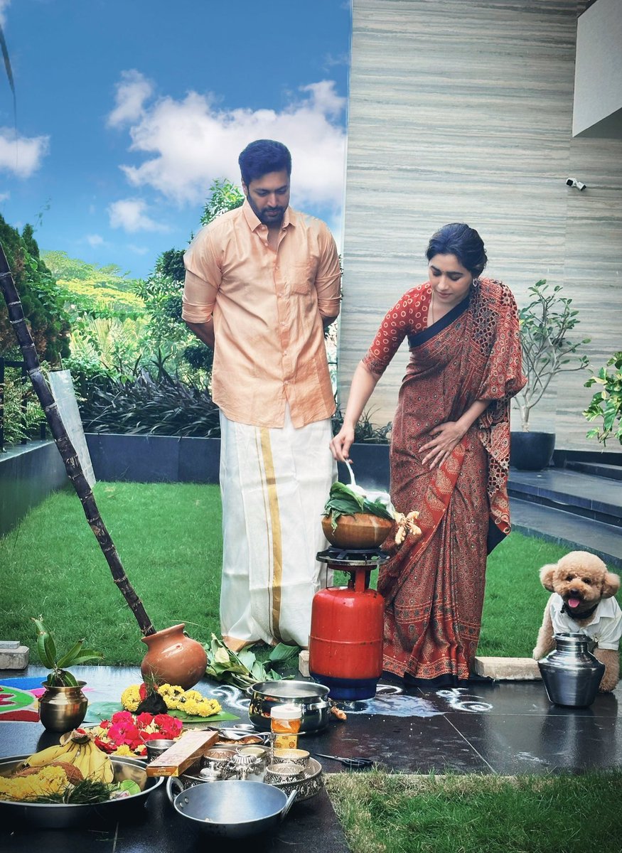 iam_RaviMohan's tweet photo. அனைவருக்கும் இனிய பொங்கல் நல்வாழ்த்துக்கள் 🌾 https://t.co/rQK7uWKevL