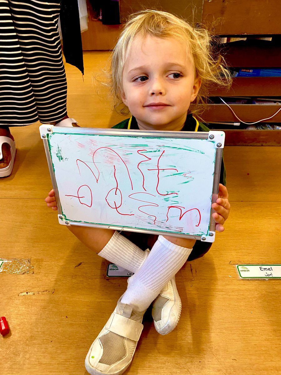 ArborFoundation's tweet photo. In Tulip class there are some enthusiastic young minds practicing their writing skills during phonics and building a foundation for language one letter at a time! #phonicsadventures #phonics #learning #joy #finemotorskills #eyfs #arborist #writing #futureauthor #dubai https://t.co/SwnoRpEAR4