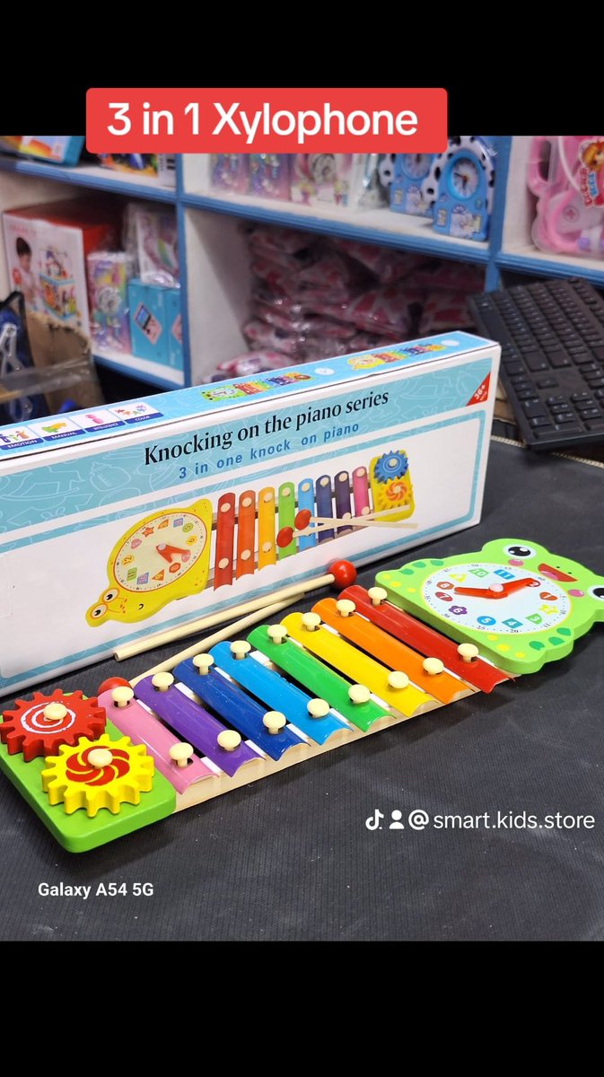 KidstoreSmart's tweet photo. 3 in 1 xylophone for 1050 only.

Helps kids learn music and rhythm at an early age.

It is an ideal toy to make your child smile and to develop the talent of music.

Perfect toy gift for your baby.

You can make your child learn about different colors 

Dm to place your order https://t.co/fBCeI87UXR