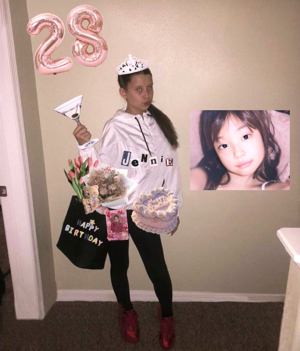 dolljenniepics's tweet photo. me ready for the birthday of my favorite person, jennie kim: https://t.co/0uJReberkA