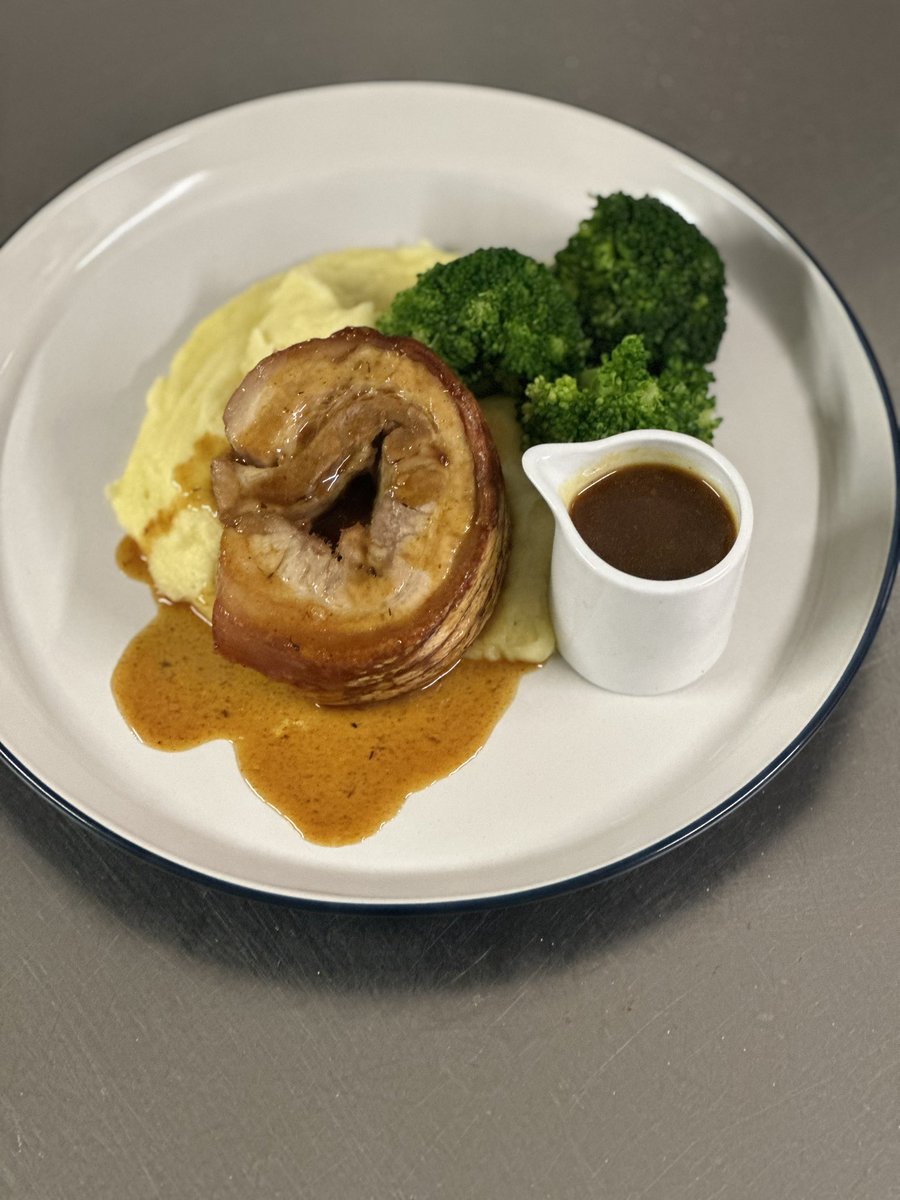 KitchenGrahams's tweet photo. Morning people, some room still available for this Friday evening at the Home Of The 3 For 1 
Also coming next month a meat lovers night special menu https://t.co/m64urWyIwp