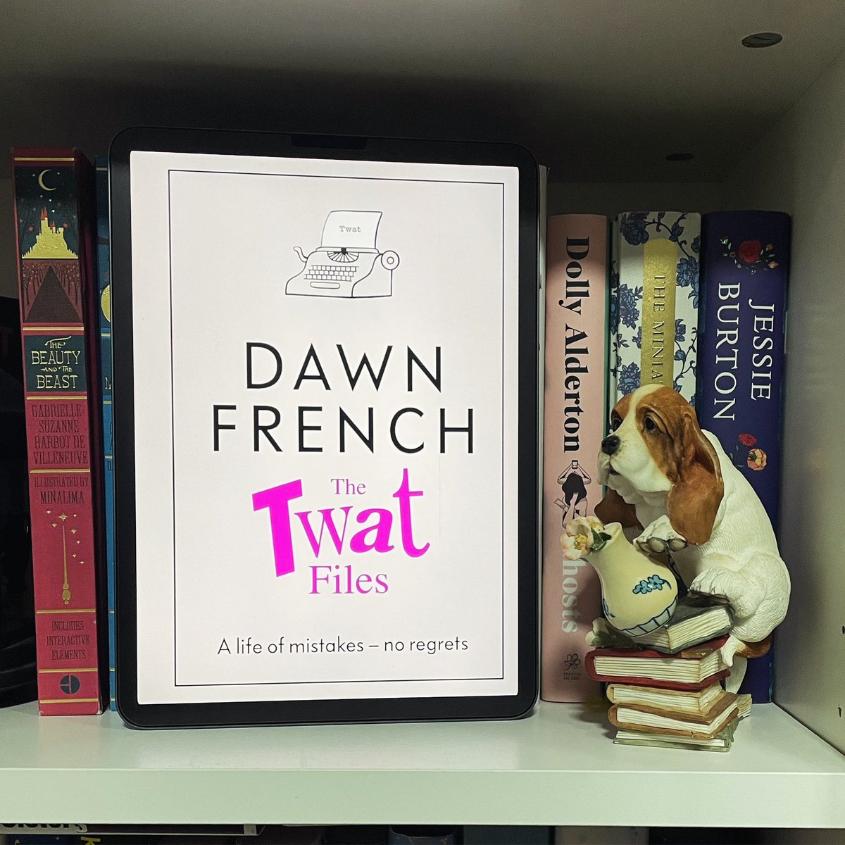 I loved listening to the Twat Files by @Dawn_French, so many funny moments 😂

instagram.com/p/C2HPECbILdN/…

#Books #TheTwatFiles #BookReview