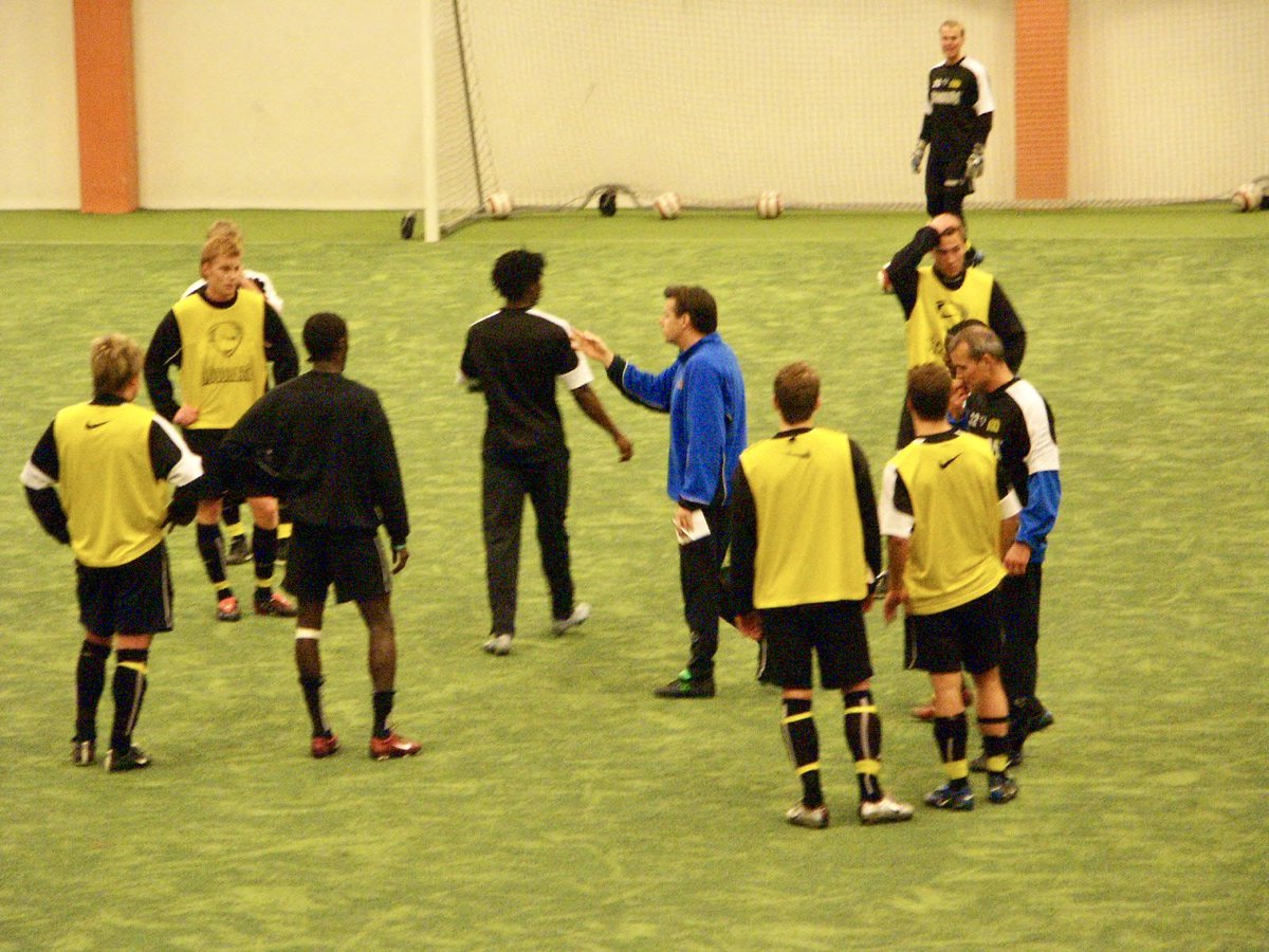 Robin Carlander tweet media