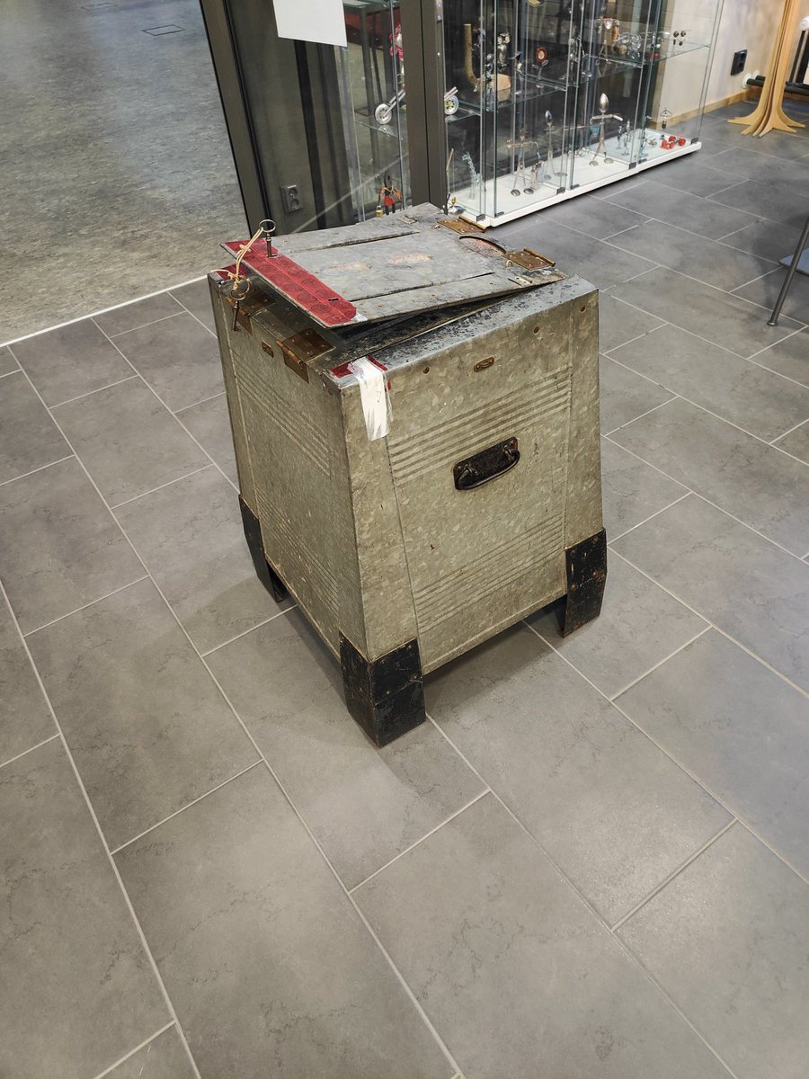 Ylihuomenna se alkaa.