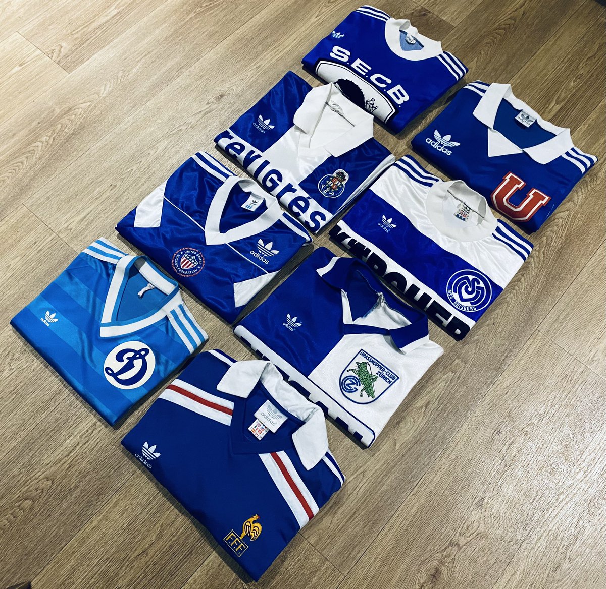 TheTrefoilMan's tweet photo. #BlueMonday adidas https://t.co/ft2ZnriQjW