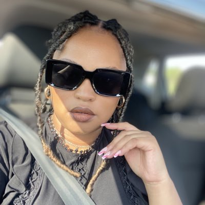 S_Ramohloa's tweet photo. #NewProfilePic https://t.co/1icXBxlIGM