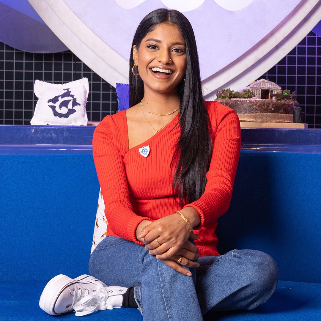 BBC Press Office (@bbcpress) on Twitter photo 📸 Introducing your new Blue Peter presenter!
Shini Muthukrishnan will co-host alongside Abby Cook, Joel Mawhinney and Henry the dog on her first live show this week
📺 5pm, Friday 19 January on @CBBC and <a href="/BBCiPlayer/">BBC iPlayer</a>
More ➡️ bbc.co.uk/mediacentre/20… 📸 Introducing your new Blue Peter presenter!
Shini Muthukrishnan will co-host alongside Abby Cook, Joel Mawhinney and Henry the dog on her first live show this week
📺 5pm, Friday 19 January on @CBBC and <a href="/BBCiPlayer/">BBC iPlayer</a>
More ➡️ bbc.co.uk/mediacentre/20…