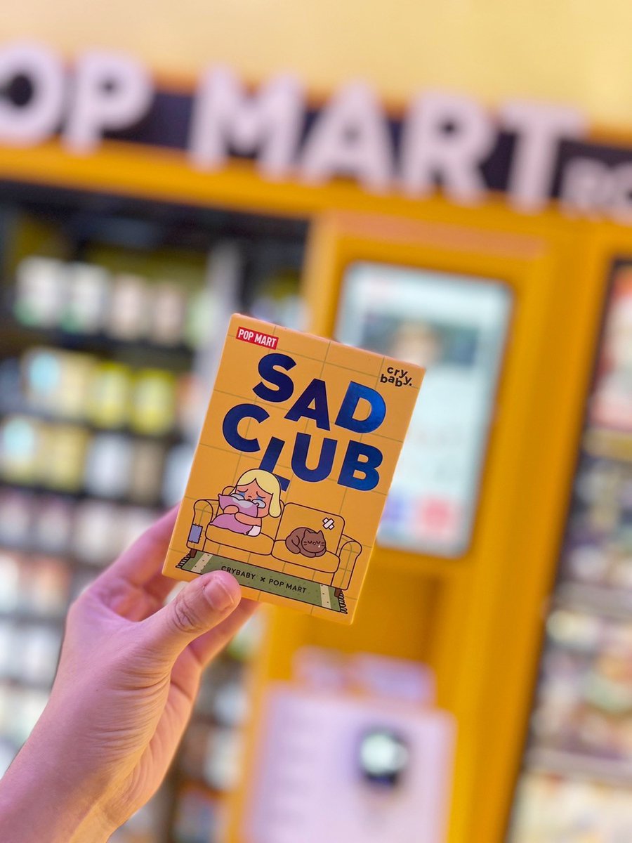 FIRSTEROFFICIAL's tweet photo. พาส่อง! ตู้กด Pop Mart ที่ FIRSTER สาขา คิง เพาเวอร์ มหานคร💁🏻‍♀️ใครตามล่าหาคอลปังๆ มาที่สาขาไม่มีผิดหวังอย่างแน่นอน‼️👋🏻

📍 ชั้น 2 FIRSTER สาขา คิง เพาเวอร์ มหานคร
.
#FIRSTERbyKingPower #ShopNewPossibilities #ช้อปทุกวันเป็นไปได้อีกเยอะ  #BackToShop #ดีลปังรับปีใหม่ #POPMART #ArtToys https://t.co/U7EKy6vgTC