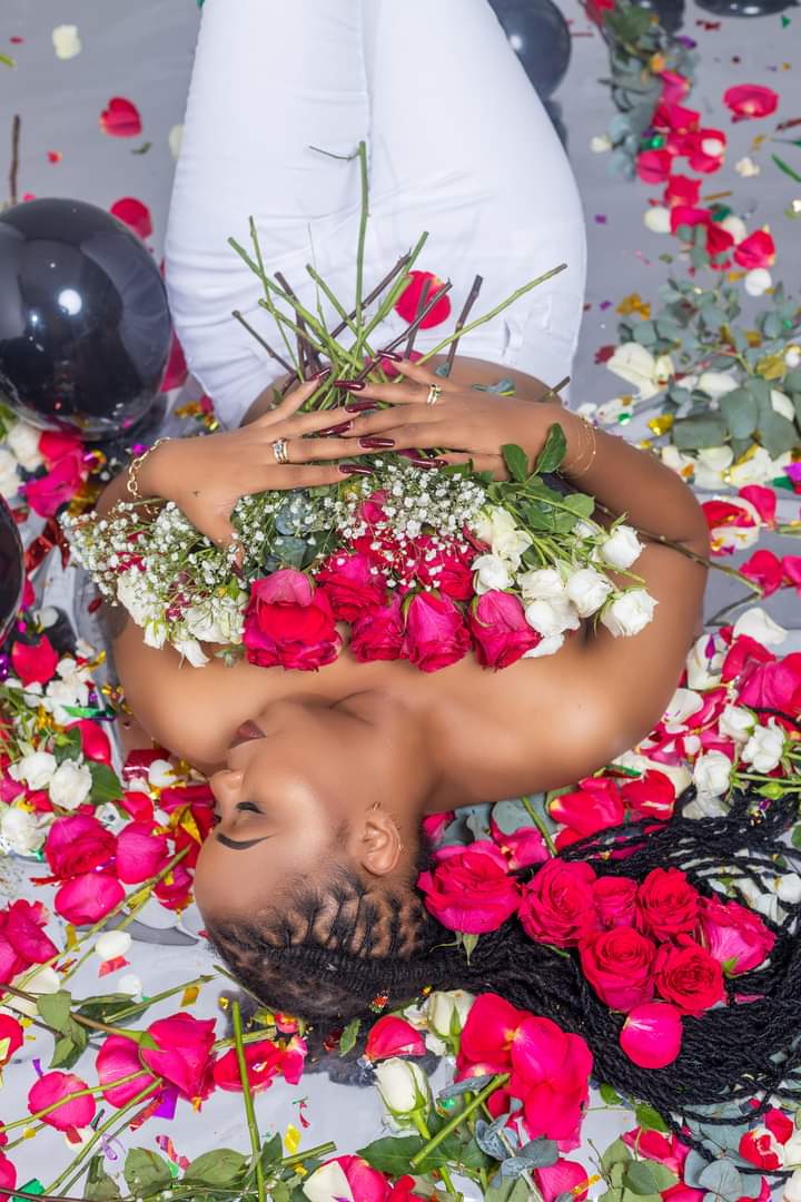 WaithakaWaJane's tweet photo. We look forward to the time when the Power of Love will replace the Love of Power. Then will our world know the blessings of peace. Happy Happy birthday Queen https://t.co/462J9aNgtI