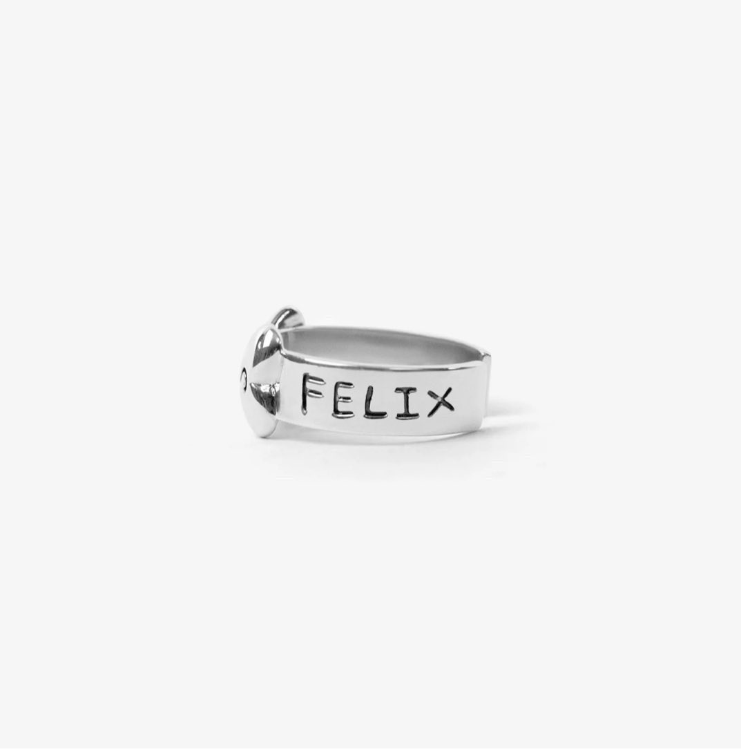 sunnie0915_'s tweet photo. 🇲🇾WTS/LFB
Stray Kids Dome Tour Member Produced Goods
- Felix Ring RM58 ✅

Postage 🚚
WM - RM8
EM - RM15
#pasarskz #pasarskzmy #pasarstraykids #pasarstraykidsmy https://t.co/5BctPfjtjh