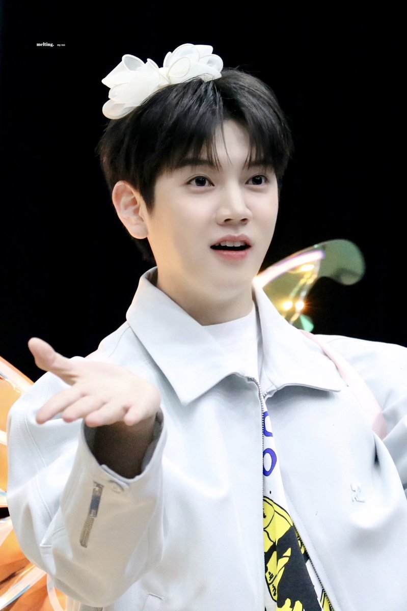 melting1103's tweet photo. 240114 #렌 #최민기 #REN #CHOIMINGI https://t.co/FowDHAgUGe