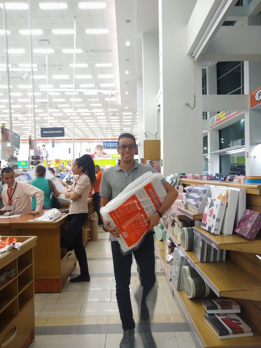 Four years ago, I decided to change my career from an automation  engineer to a game developer and bought my first laptop to start making  games. #indiegamedev