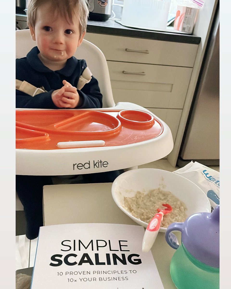 sloughranSLT's tweet photo. An accurate snapshot of my kitchen this morning.
The never ending balance of being mummy and having a career
And feeling like I’m often failing
But we keep going together
anybody have tips on getting a 1 year old to sleep through the night 🙈😫 https://t.co/mpsdGfpqAT
