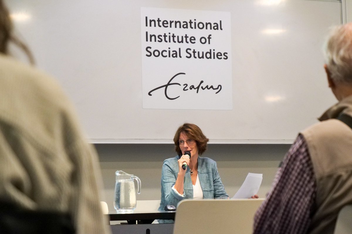 ‘The study of societies and vulnerable communities experiencing #humanitarian crisis originating from #disaster, #conflict, refugee situations and/ or political collapse.’ This is what @HSC_ISS will be working on under Professor @hilhorst_thea. 🔗 bit.ly/3vD6sWj