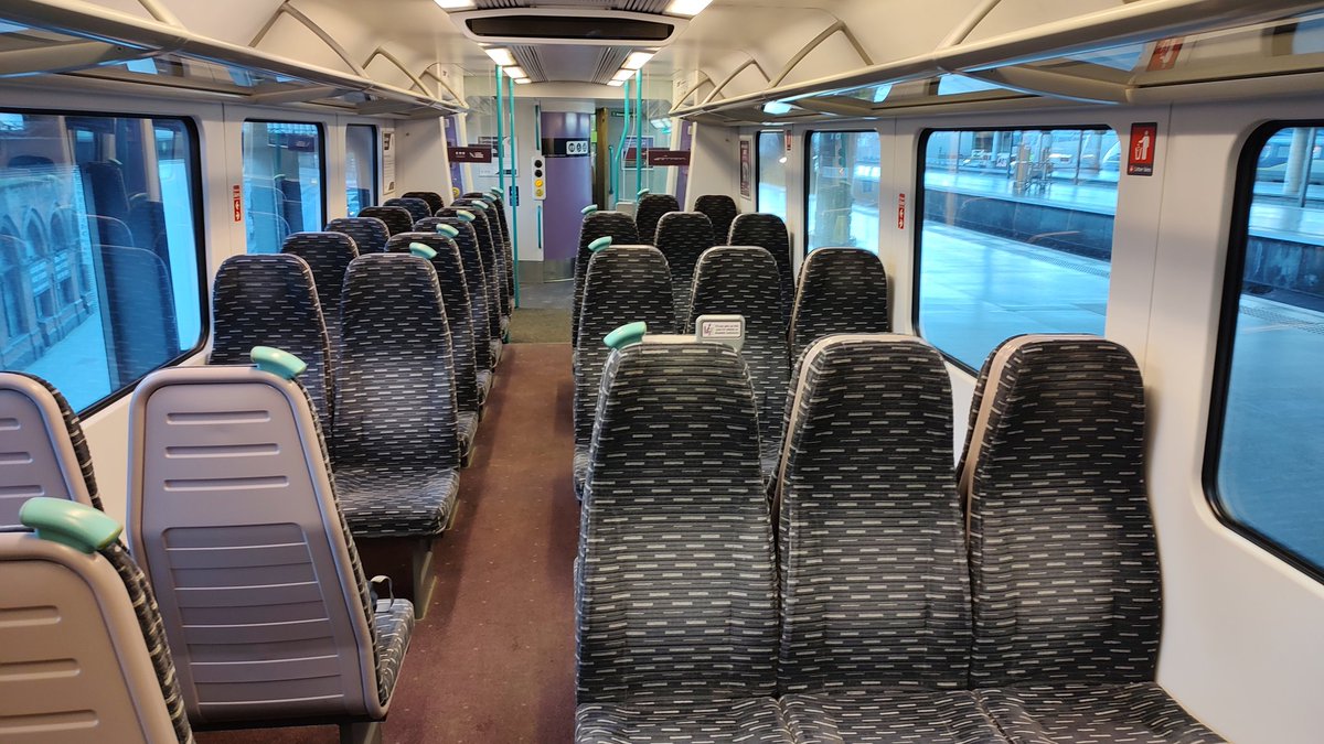 The booking website said this train was down to its last few tickets, waiting for a last minute rush before departure in 2 mins.