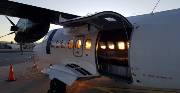 outremers360's tweet photo. #Guyane : Un premier vol cargo entre #Cayenne et #Maripasoula par la compagnie #GuyaneExpressFly
➡️Un ATR-72 a été affreté par la compagnie pour transporter 4,8 tonnes de fret dans la commune de l’Ouest guyanais. Les 3 rotations mensuelles permettront de répondre au besoin actuel de la commune, d’environ 15 tonnes de fret par mois.
➡️https://t.co/okqR1A75l0