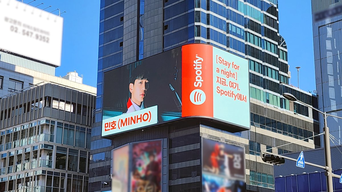 SHINee's tweet photo. Thank You @Spotify !❤️‍🔥

🌙 https://t.co/kOPtxeizpr

#MINHO #민호
#SHINee #샤이니
#Stayforanight
#MINHO_Stayforanight
@SpotifyKR @SpotifyKpop https://t.co/T6hV7lGvIW