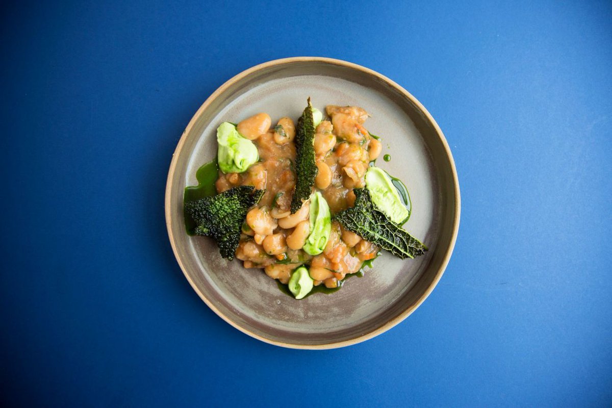 A neighbourhood bistro and wine bar, <a href="/Belzan_lpl/">BELZAN</a> is a neo bistro and bar in Liverpool serving simple and seasonal food, natural wines and killer cocktails.

bit.ly/3BtTGcd

#belzan #liverpool #booknbook #bestrestaurant #liverpoolrestaurant