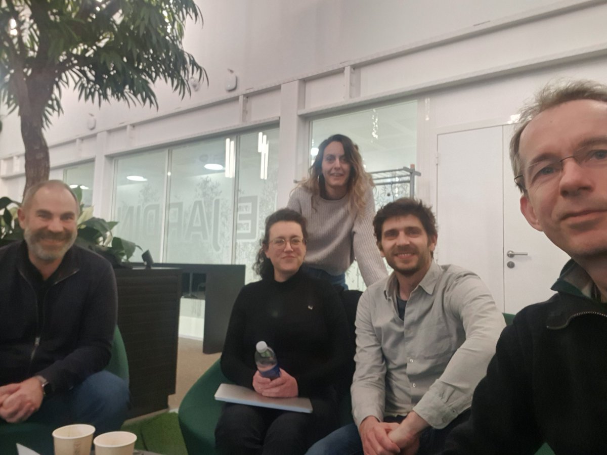 Etourisme's tweet photo. Vendredi, c'était la rentrée pour l'équipe d'organisation des #ET ! 😎
L'occasion de se réunir avant le campus des ET où une vingtaine de volontaires réfléchiront au programme et aux animations des #ET20 ! 🤯
Pour les 20 ans on a envie de rendre cette édition inoubliable✨ https://t.co/d9x7rHtgFV