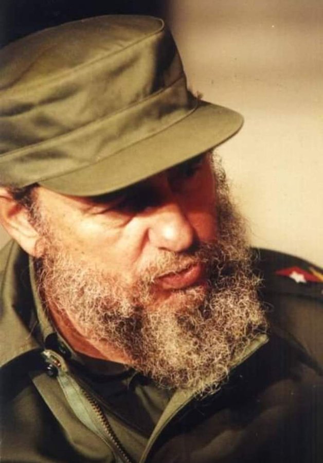MryRodrguez4's tweet photo. "El futuro de Cuba deberá ser necesariamente, un futuro de hombres de ciencia".

No se equivocó el Jefe. https://t.co/1M59TbsnrV