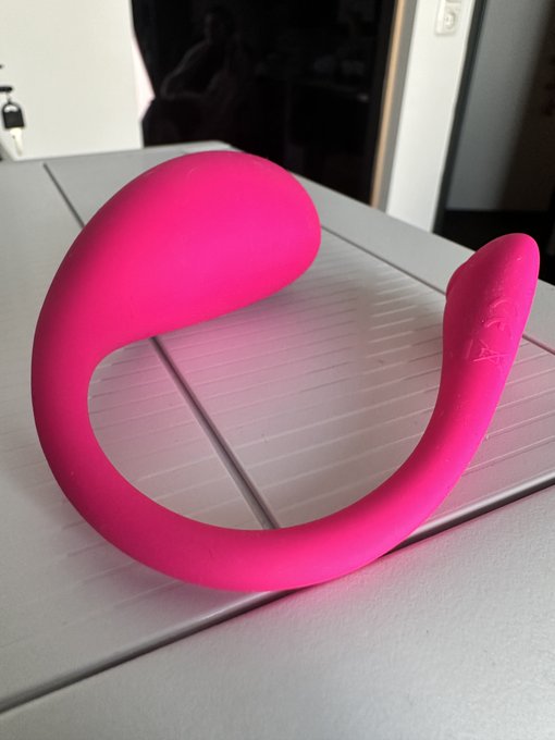 Heute bin ich f&uuml;r dich von 18 bis 19:00 Uhr auf meiner privaten Seite und Stage und du kannst mich gerne<a href="/tag/tattoo"class="tags"><span>#tattoo</span></a><a href="/tag/anal"class="tags"><span>#anal</span></a><a href="/tag/dirtytalk"class="tags"><span>#dirtytalk</span></a><a href="/tag/dildo"class="tags"><span>#dildo</span></a><a href="/tag/fetisch"class="tags"><span>#fetisch</span></a>