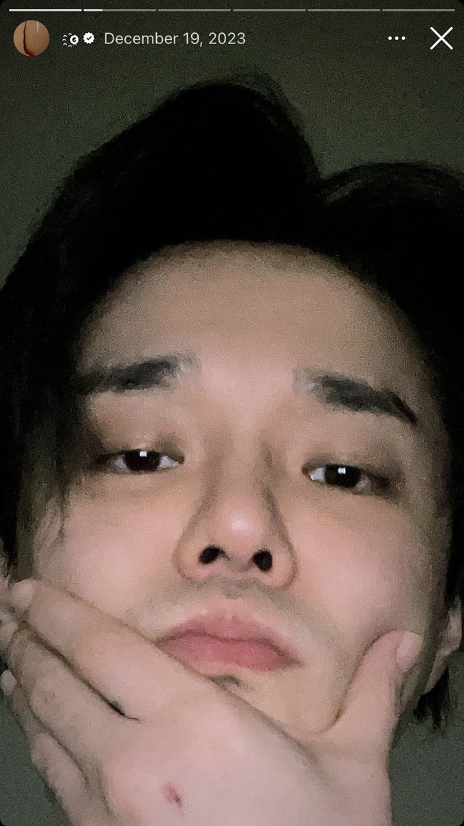 DeanThailand's tweet photo. [🍣] Highlight รวม IG Story ของ #คุณดีน มี 2 อัน อันนึงไว้รวมเรื่องราวการทำเพลง ส่วนอีกอันเอาไว้รวมเซลฟี่ ที่มีการอัพเดทถึงเซลฟี่ล่าสุดแล้ว!

คุณดีนกลับมา ONLINE ของจริง ไม่มีการ OFFLINE อีกต่อไปละ!! อิอิ ❤️‍🔥❤️‍🔥 https://t.co/KxhfIakpex