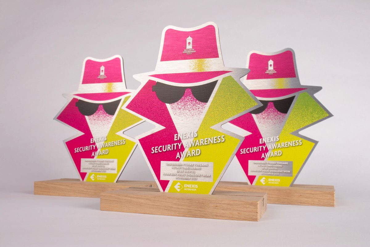 CAMPAGNE STIJL &amp; STRATEGIE VOOR ENEXIS NETBEHEER

Voor Enexis Netbeheer hebben we de nieuwe campagne strategie, visuele uitstraling én conceptuele insteek voor hun Security Awareness Programma mogen verzorgen.

#campagne #Enexis #marketingstrategy #securityawareness