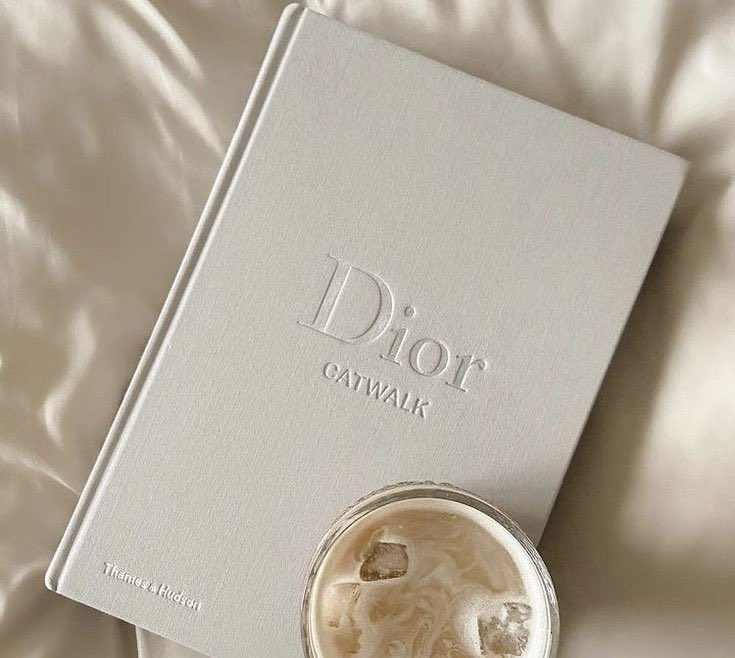 chanelkake's tweet photo. simplicity ♡ https://t.co/NBcvI035IG