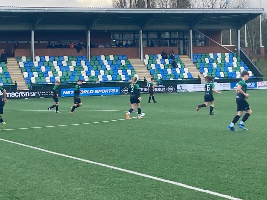 U15s back in action yesterday, away to #TNS . Thanks to @darlo20 & @JackThorn14 going to support them 🟢⚫️👏. Ending up losing 4v1 in a much more competitive game than the 1st visit #seasiders #aberasone @AberystwythTown