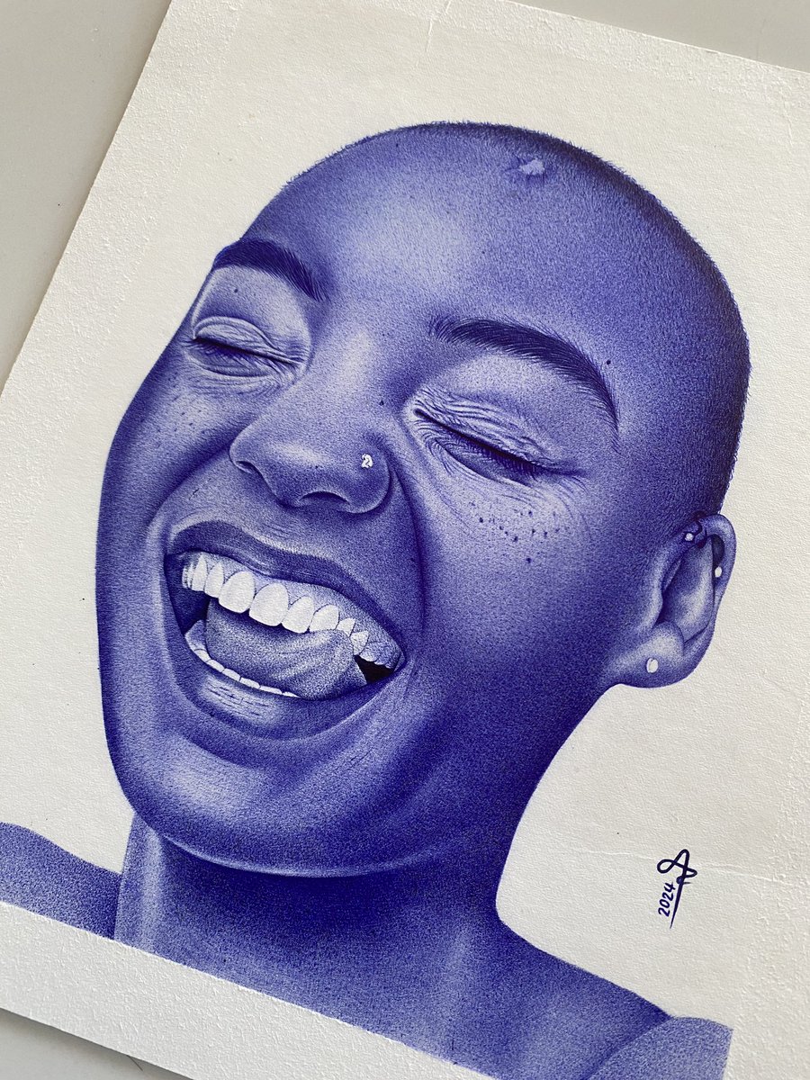 عَزيز tweet media