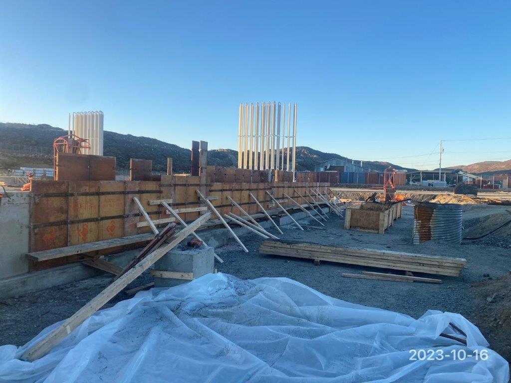 Transport_gc's tweet photo. Construction has started on the new Arctic National Aerial Surveillance Program hangar.
It will allow year-round Arctic operations ensuring safety, security, and environmental sustainability for marine transportation in the north. #OceansProtectionPlan #NASPCrew https://t.co/jntg2EWh27