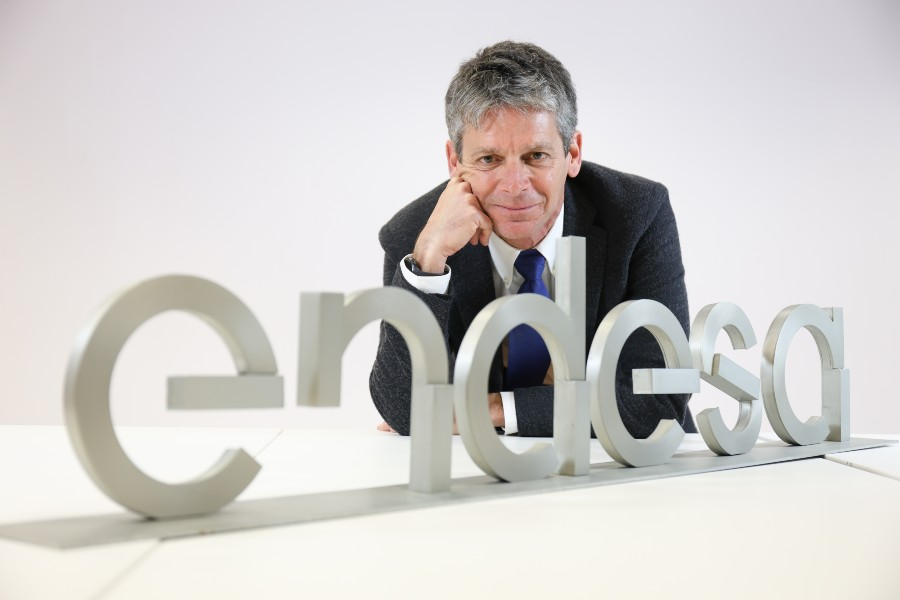carlospiza's tweet photo. Enric Brazís, nuestro nuevo director de @Endesa en un territorio clave como #Catalunya, donde queremos seguir siendo un aliado fiable y de largo plazo para transitar hacia un  futuro más sostenible.
https://t.co/Yi5ZmuBrOz https://t.co/FW8iC2BwcM